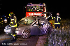 Bergung des Unfallfahrzeugs Bergung des Unfallfahrzeugs