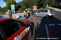 Aufräumarbeiten an der Unfallstelle Aufräumarbeiten an der Unfallstelle
