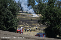 Ausgedehnter Feldbrand fordert Einsatzkräfte Ausgedehnter Feldbrand fordert Einsatzkräfte
