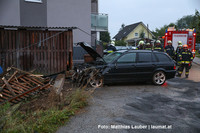 Aufräumarbeiten an der Unfallstelle Aufräumarbeiten an der Unfallstelle