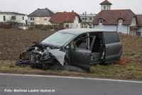 der schwerst beschädigte PKW der schwerst beschädigte PKW