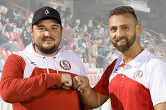 Clubmanager Jürgen Tröscher und Mario Pecile freuen sich auf die Zusammenarbeit. Clubmanager Jürgen Tröscher und Mario Pecile freuen sich auf die Zusammenarbeit.