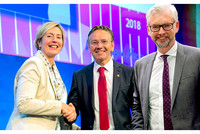 Michaela Steinacker, Präsident Schiefermair und Sportlandesrat Michael Strugl Michaela Steinacker, Präsident Schiefermair und Sportlandesrat Michael Strugl